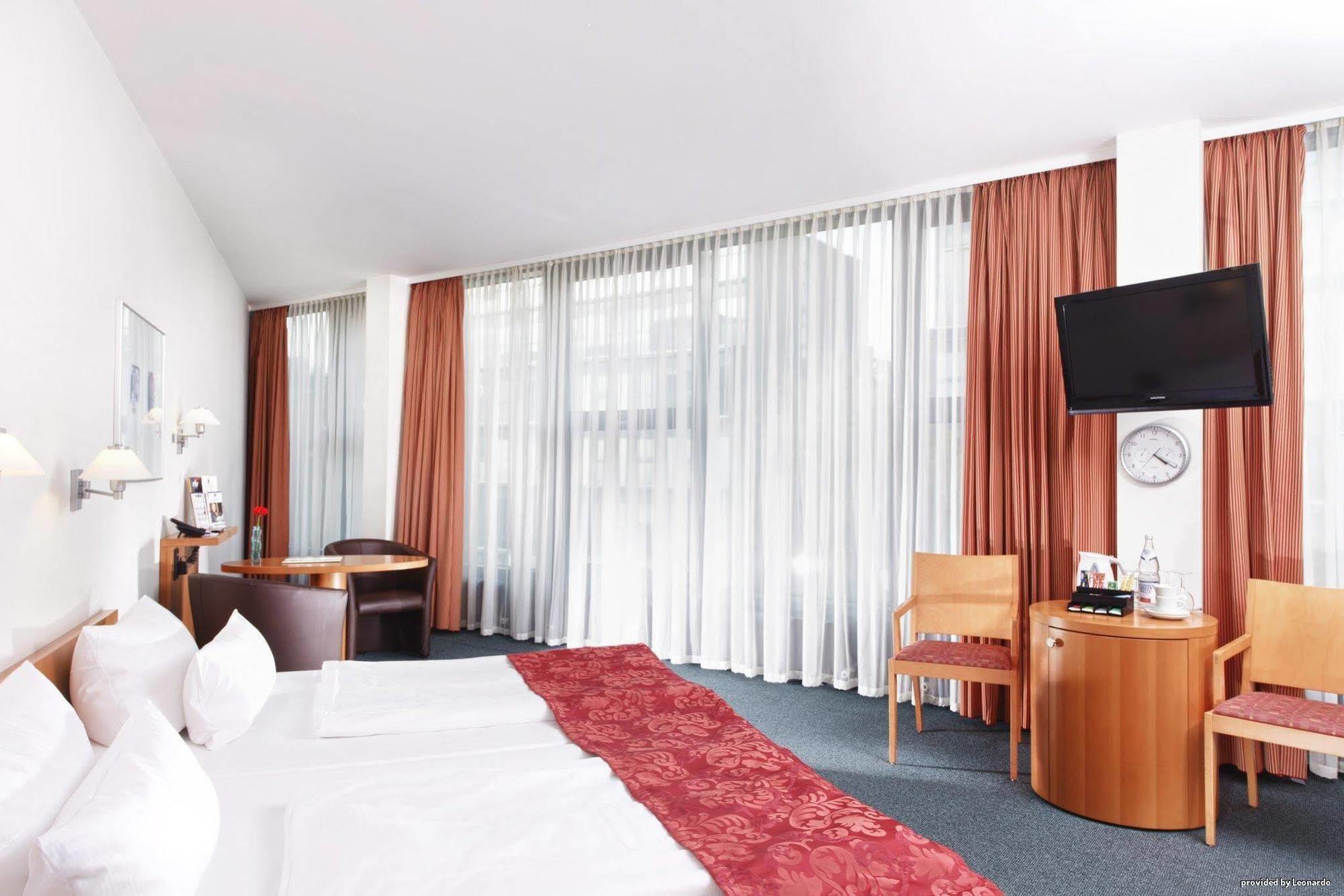 Hotel Am Borsigturm Berlin Exterior photo