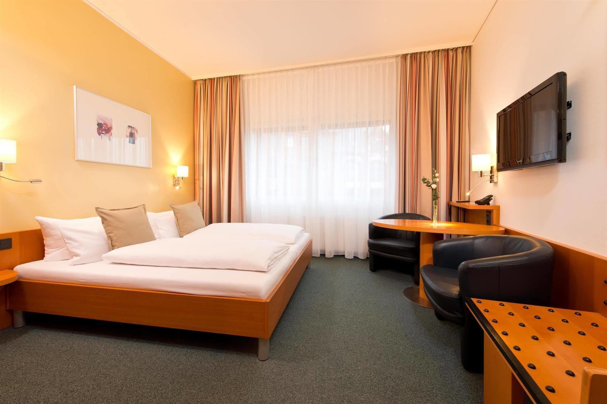 Hotel Am Borsigturm Berlin Exterior photo
